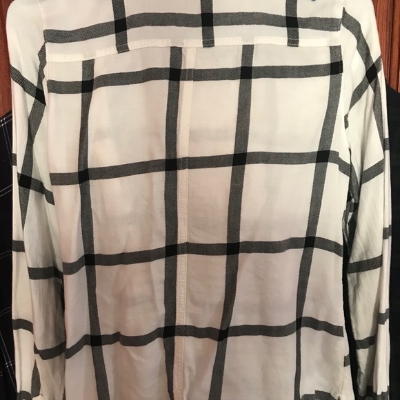 FLANNEL LOT - Picture 5 of 8